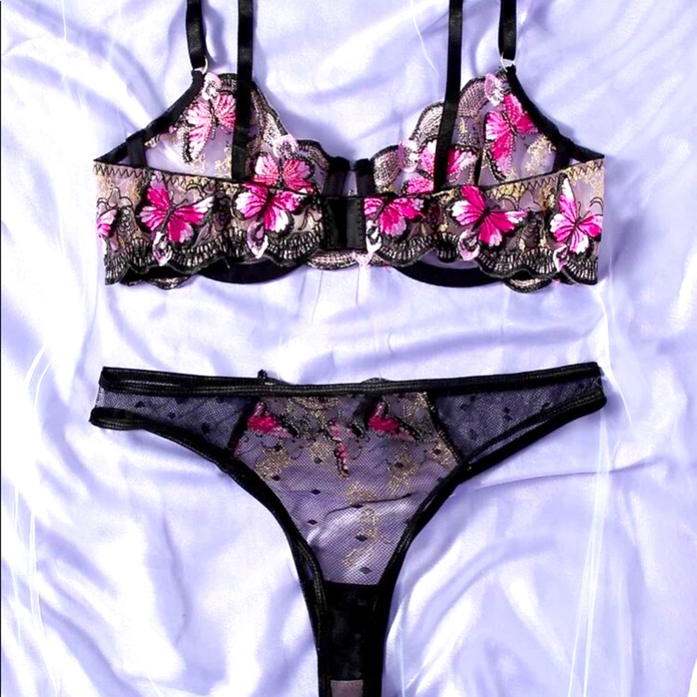 Lace Butterfly Lingerie Set